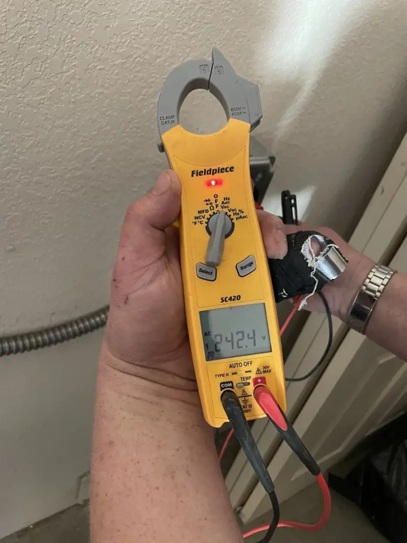 Voltage testing with clamp meter during Aluminum Wiring Replacement in Kentwood
